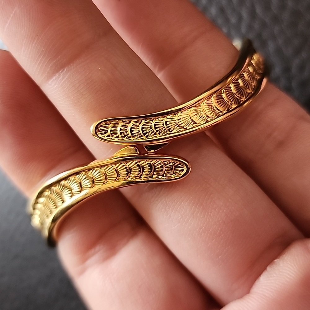 VTG Monet bracelet